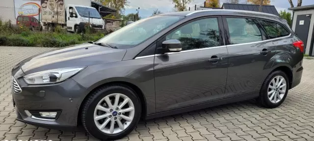 FORD Focus 1.0 EcoBoost Titanium ASS