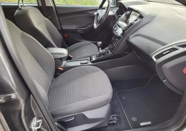 FORD Focus 1.0 EcoBoost Titanium ASS