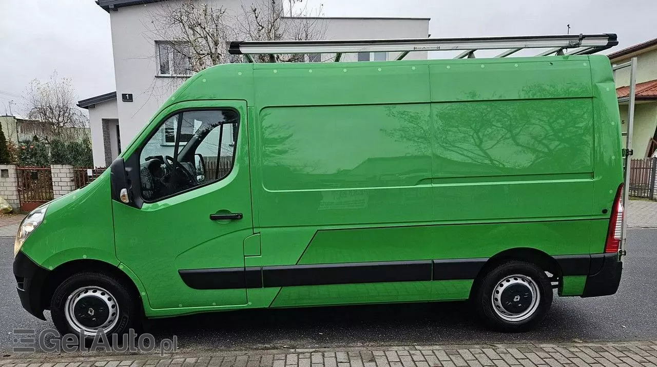 RENAULT Master 