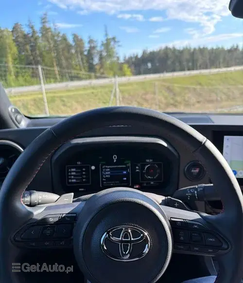 TOYOTA GR Yaris 