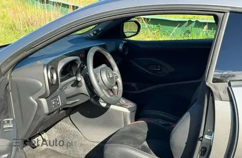 TOYOTA GR Yaris 
