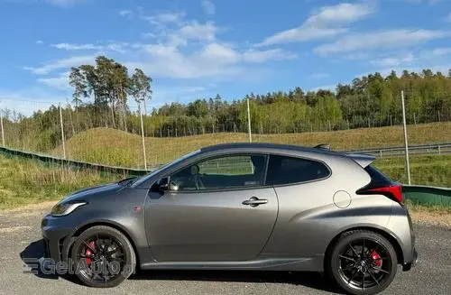 TOYOTA GR Yaris 