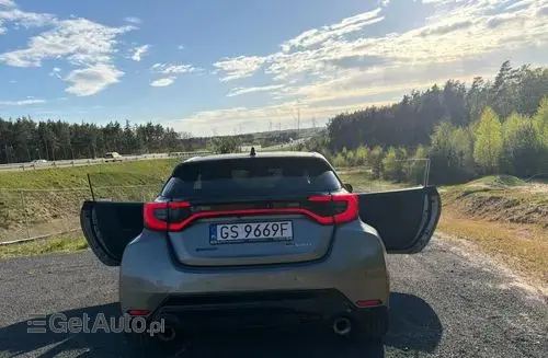 TOYOTA GR Yaris 