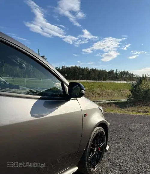 TOYOTA GR Yaris 