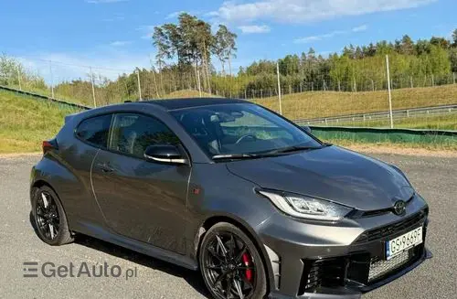 TOYOTA GR Yaris 