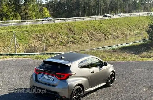 TOYOTA GR Yaris 