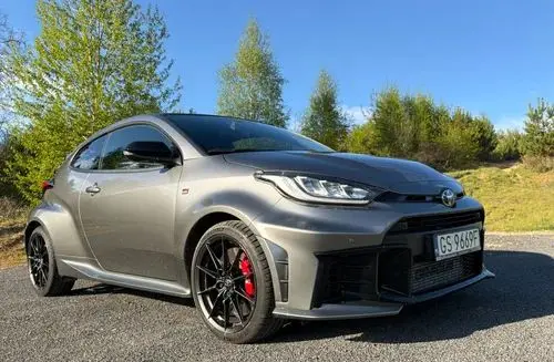 TOYOTA GR Yaris 