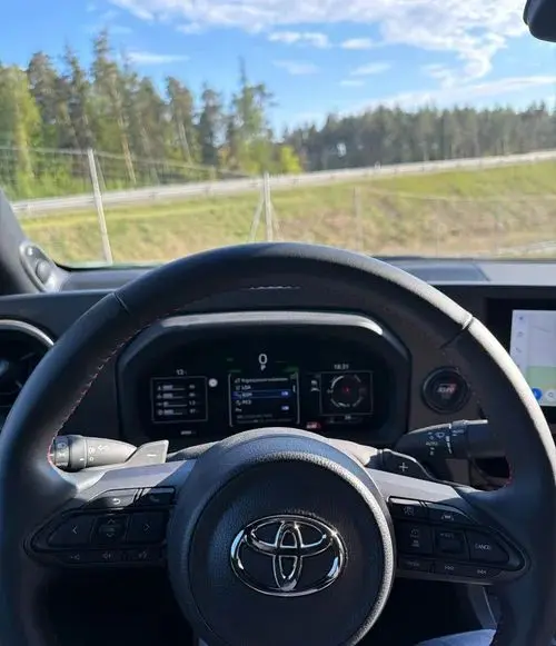 TOYOTA GR Yaris 