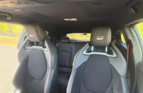 TOYOTA GR Yaris 