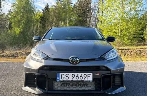 TOYOTA GR Yaris 