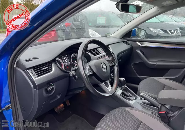 SKODA Octavia Scout 2.0 TDI 4x4 DSG