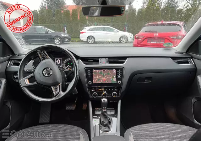 SKODA Octavia Scout 2.0 TDI 4x4 DSG