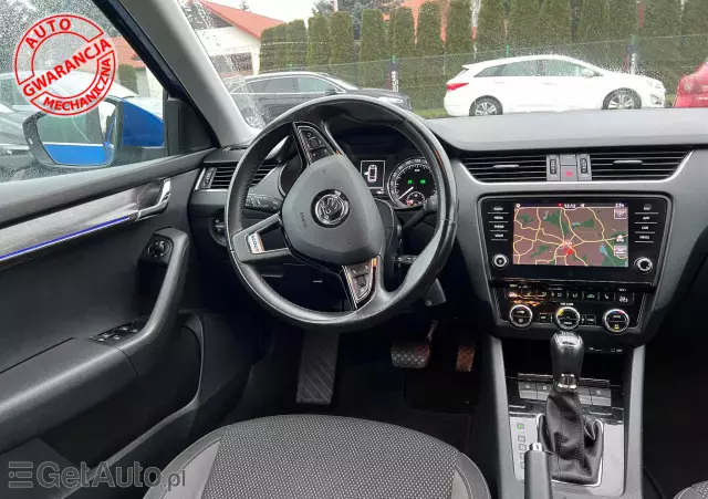 SKODA Octavia Scout 2.0 TDI 4x4 DSG