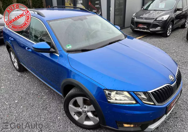 SKODA Octavia Scout 2.0 TDI 4x4 DSG