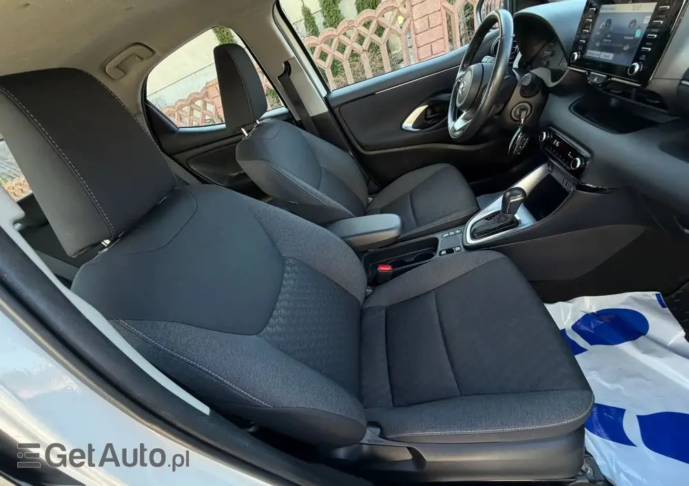 TOYOTA Yaris Hybrid 1.5 Comfort