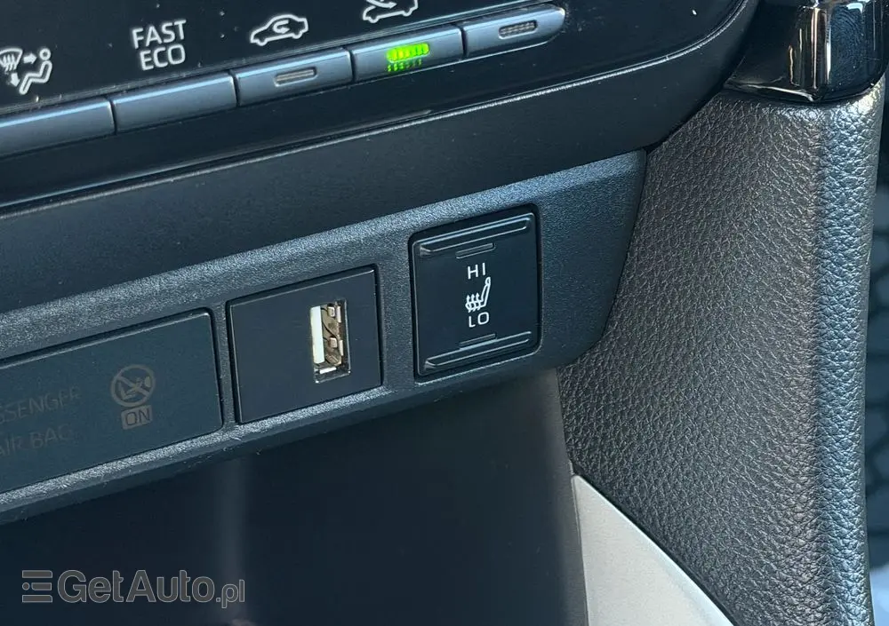 TOYOTA Yaris Hybrid 1.5 Comfort