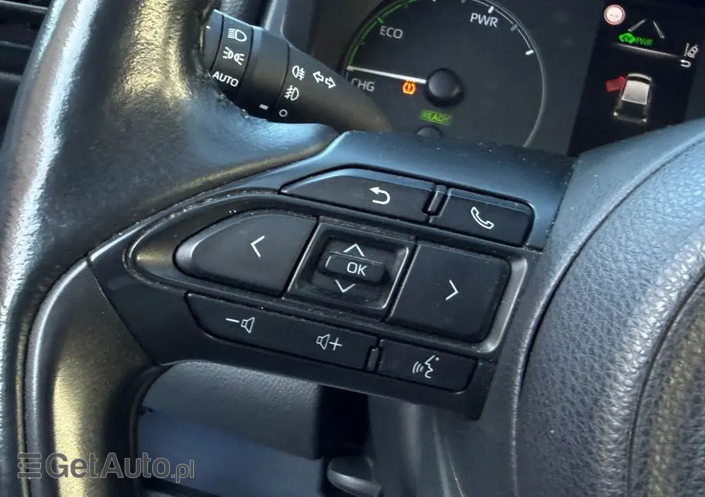 TOYOTA Yaris Hybrid 1.5 Comfort