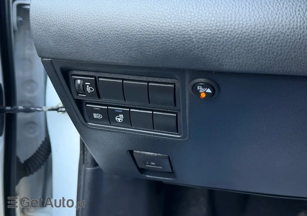 TOYOTA Yaris Hybrid 1.5 Comfort