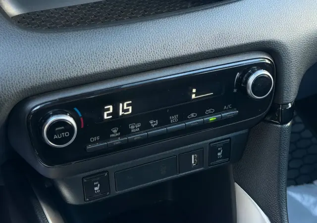 TOYOTA Yaris Hybrid 1.5 Comfort