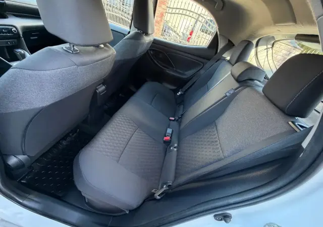 TOYOTA Yaris Hybrid 1.5 Comfort