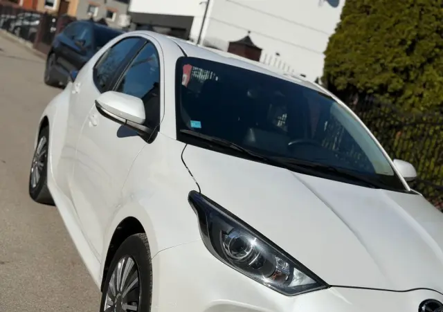 TOYOTA Yaris Hybrid 1.5 Comfort