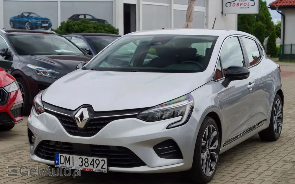 RENAULT Clio TCe 90 TECHNO