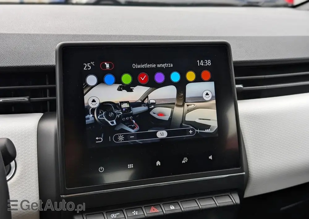 RENAULT Clio TCe 90 TECHNO