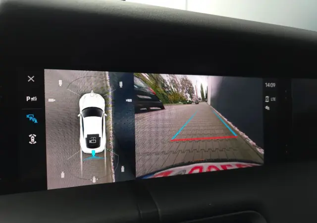 PORSCHE Taycan Turbo