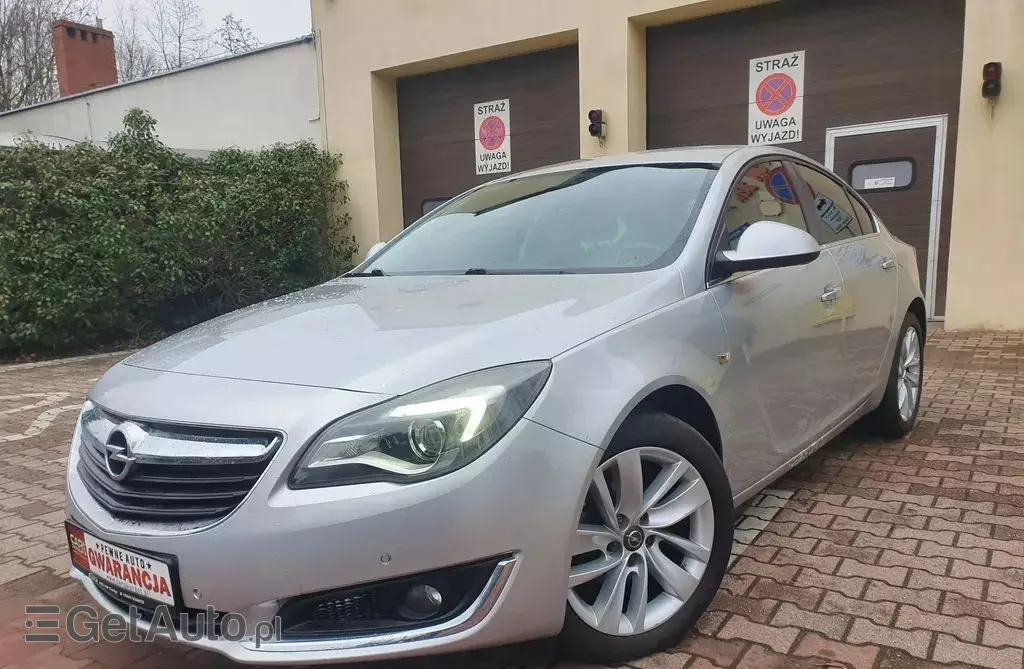 OPEL Insignia 