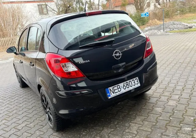 OPEL Corsa 