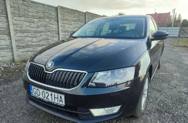 SKODA Octavia 
