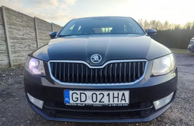 SKODA Octavia 