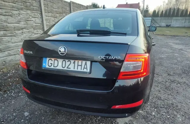 SKODA Octavia 