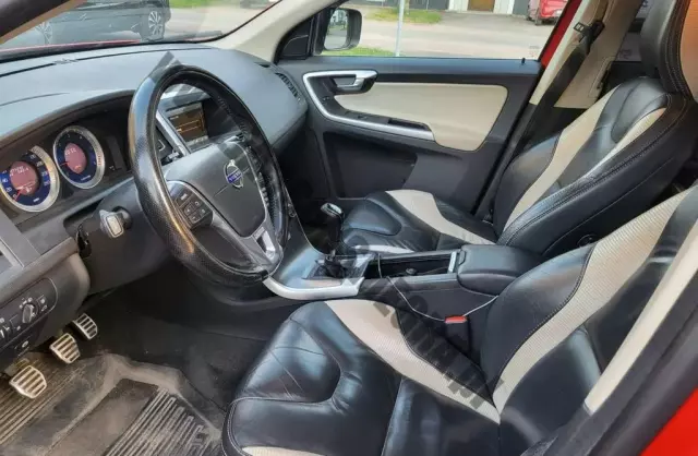 VOLVO Xc 60 
