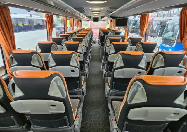 MERCEDES-BENZ TOURISMO RHD / 13 METRÓW/ SPROWADZONY/ LUX-LINE 