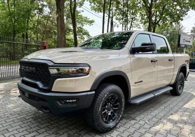 RAM 1500 