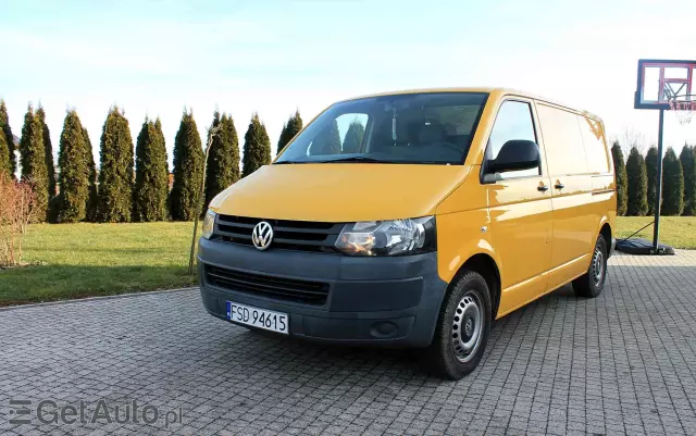 VOLKSWAGEN T5 