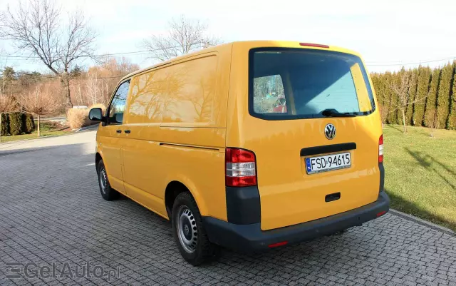 VOLKSWAGEN T5 
