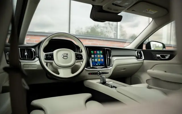 VOLVO V60 B3 B Geartronic Inscription