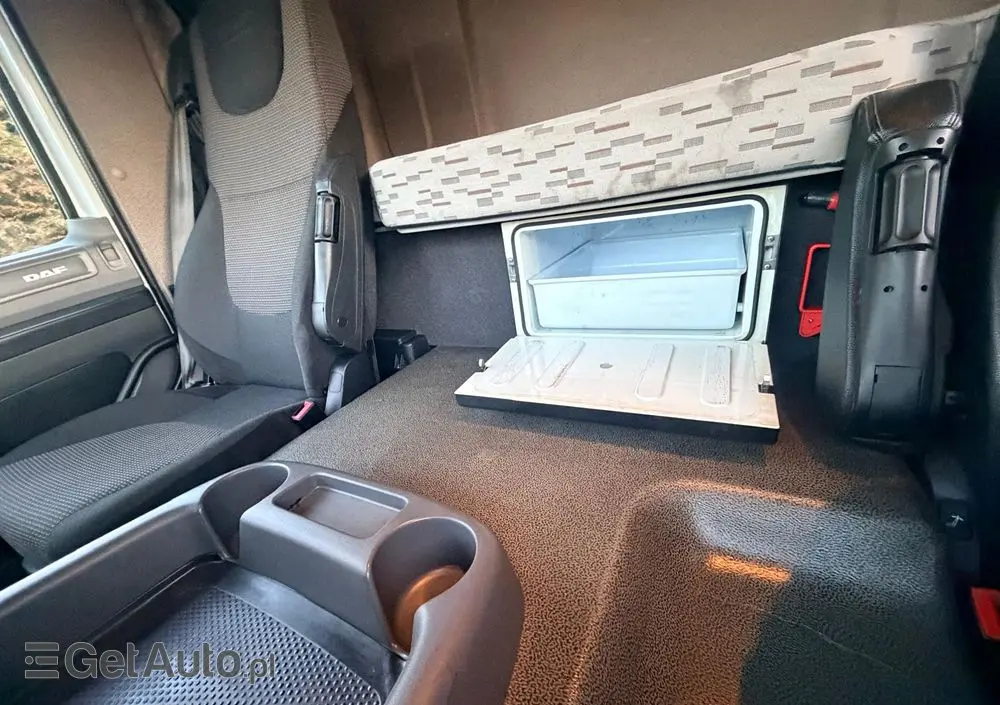 DAF CF330 /ACC/ Euro6 /Izoterma/4x2/Winda/BOK OTWIERANY /Man/Scania/Mercedes 