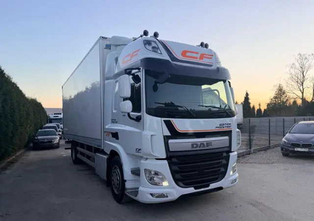 DAF CF330 /ACC/ Euro6 /Izoterma/4x2/Winda/BOK OTWIERANY /Man/Scania/Mercedes 