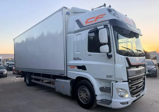 DAF CF330 /ACC/ Euro6 /Izoterma/4x2/Winda/BOK OTWIERANY /Man/Scania/Mercedes 