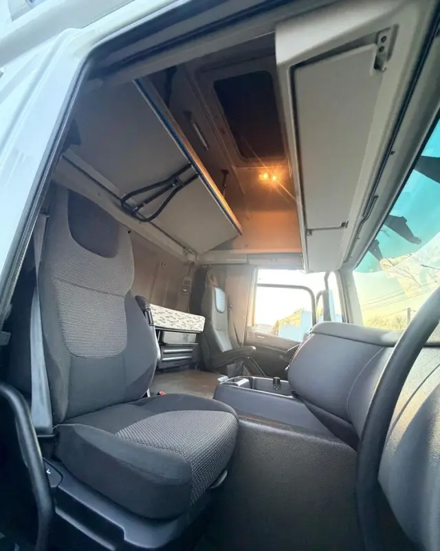 DAF CF330 /ACC/ Euro6 /Izoterma/4x2/Winda/BOK OTWIERANY /Man/Scania/Mercedes 