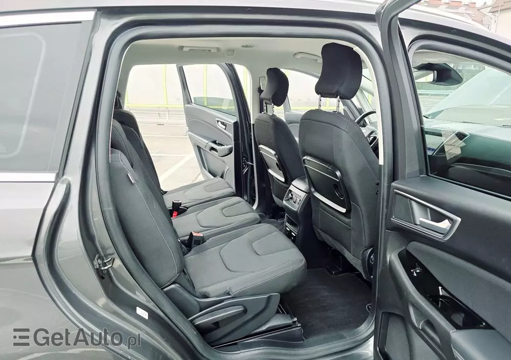 FORD S-Max 2.0 EcoBlue Titanium