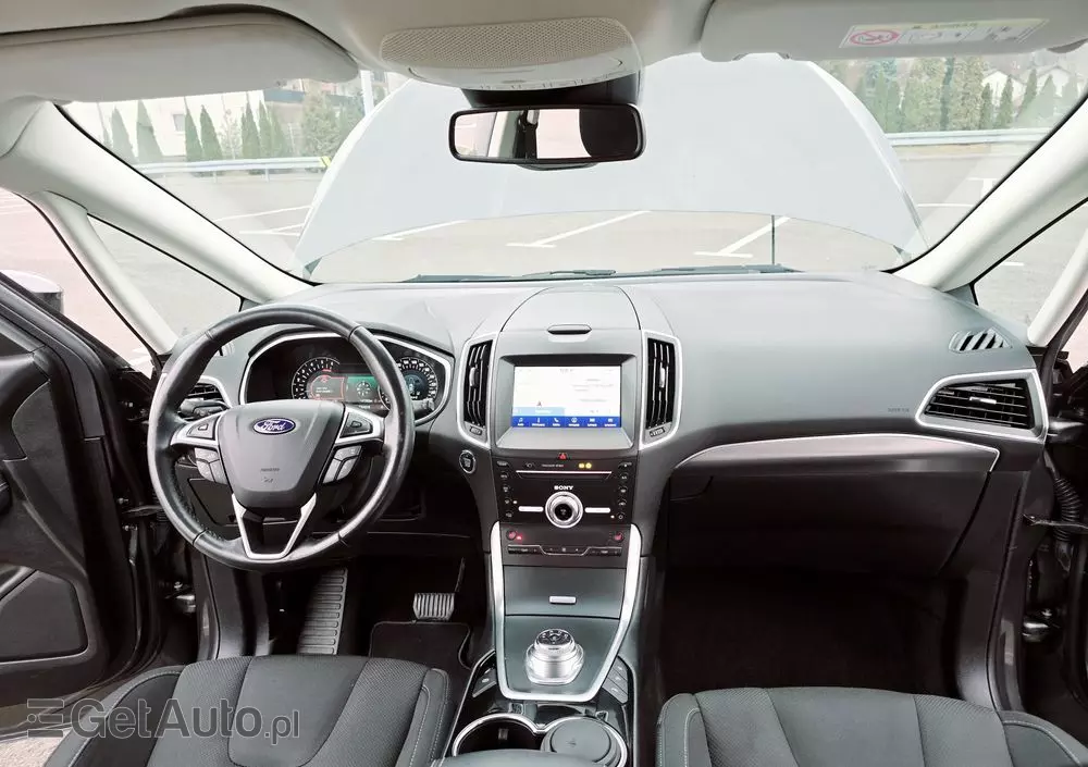 FORD S-Max 2.0 EcoBlue Titanium