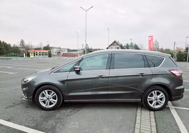 FORD S-Max 2.0 EcoBlue Titanium