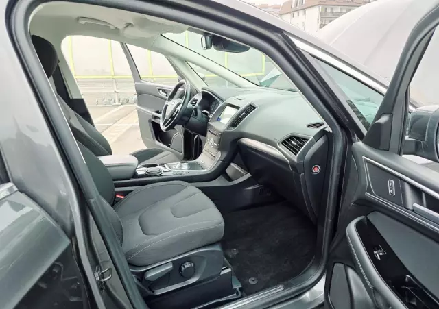 FORD S-Max 2.0 EcoBlue Titanium