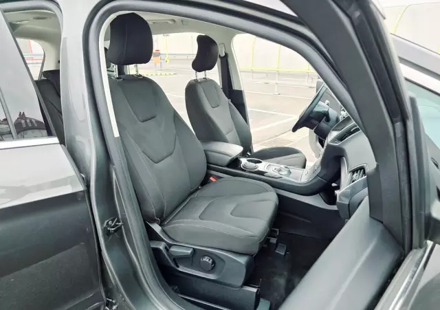 FORD S-Max 2.0 EcoBlue Titanium