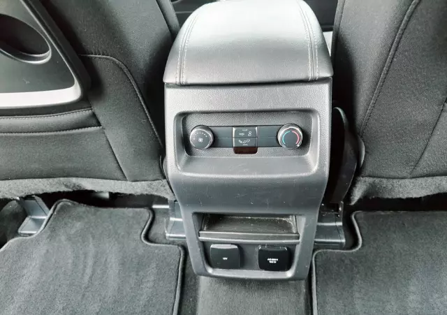 FORD S-Max 2.0 EcoBlue Titanium