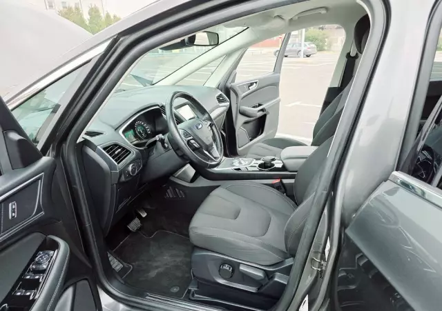 FORD S-Max 2.0 EcoBlue Titanium